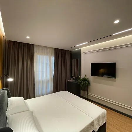 La Favorita 3* Tirana