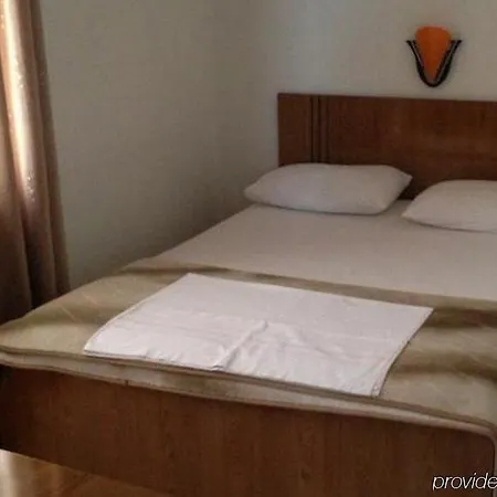 La Favorita 3* Tirana