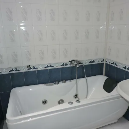 Hotel La Favorita Tirana