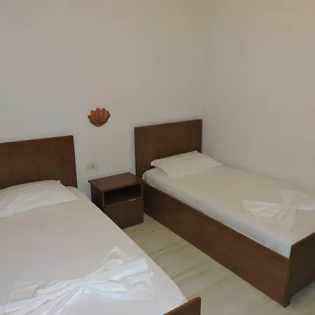 Hotell La Favorita 3*