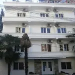 La Favorita 3*