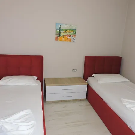 La Favorita Tirana