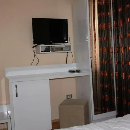 La Favorita Hotell