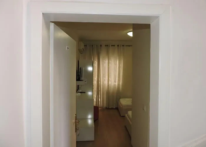 Hotel La Favorita Tirana